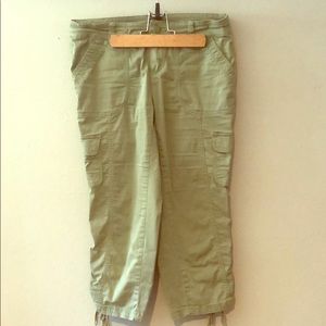 Cropped Cargo pants